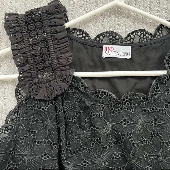 RED Valentino Black Top - Picture 2 of 3